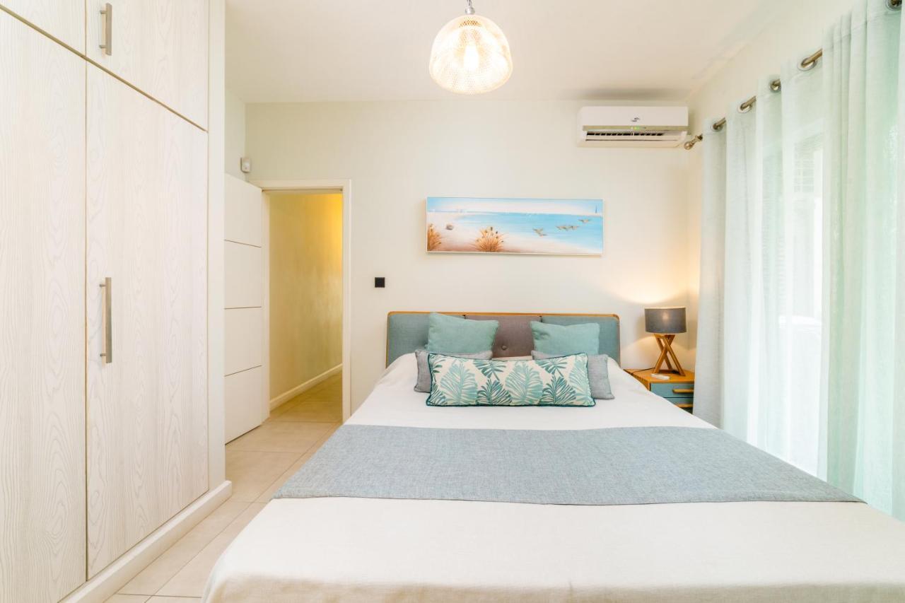 Beachcove Apt No 1 Pereybere Beach Εξωτερικό φωτογραφία