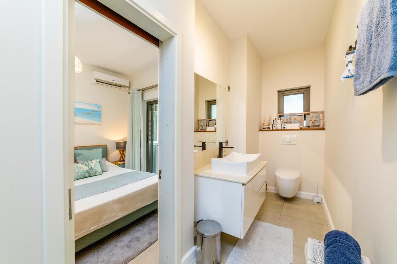 Beachcove Apt No 1 Pereybere Beach Εξωτερικό φωτογραφία